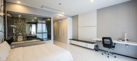 Master Bed Room
